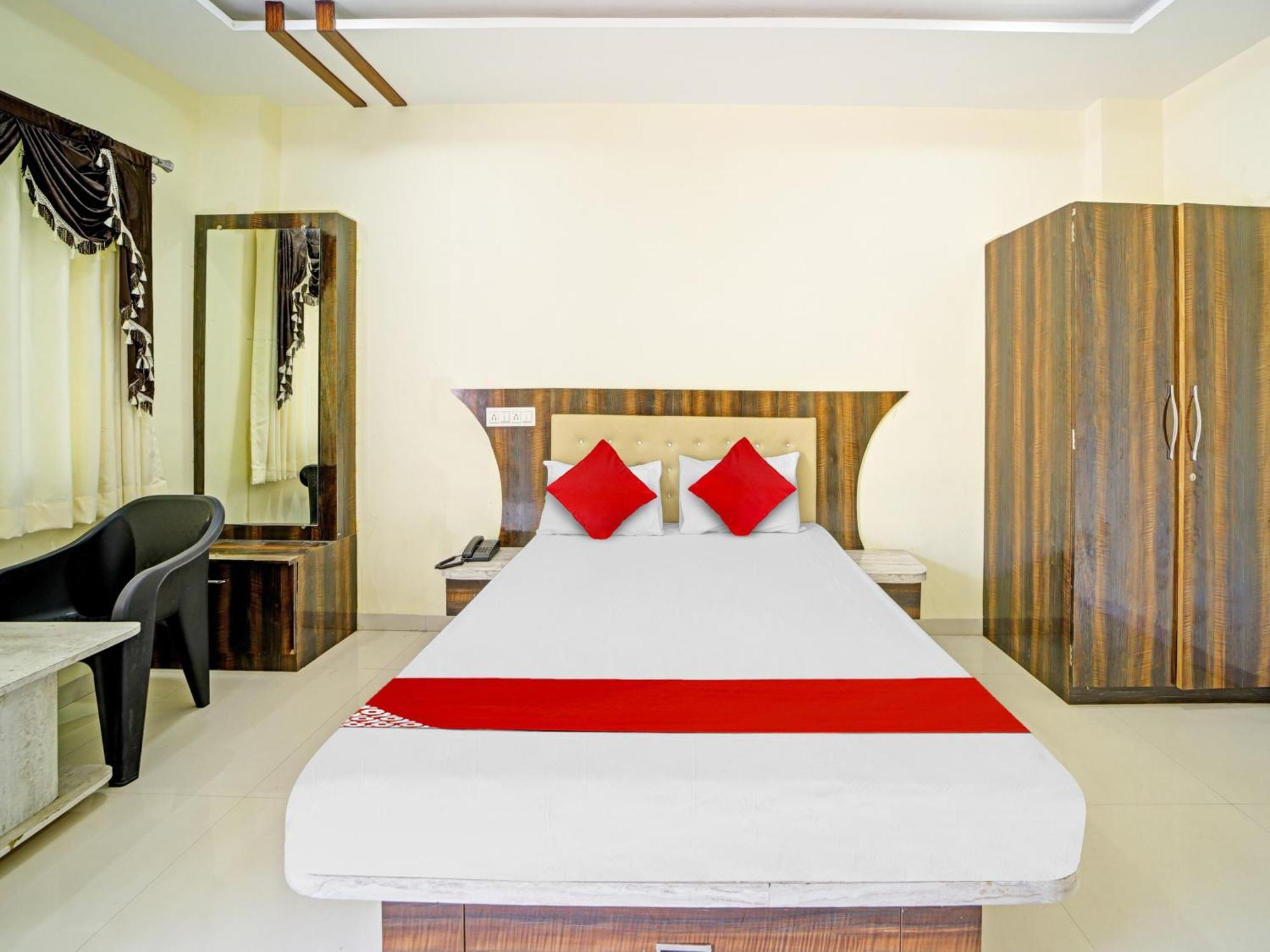 Hotel O Jvs Park Inn Ellora エクステリア 写真